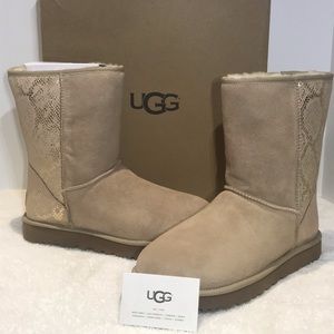 UGG Classic Short Metallic Snake Gold Style1101473